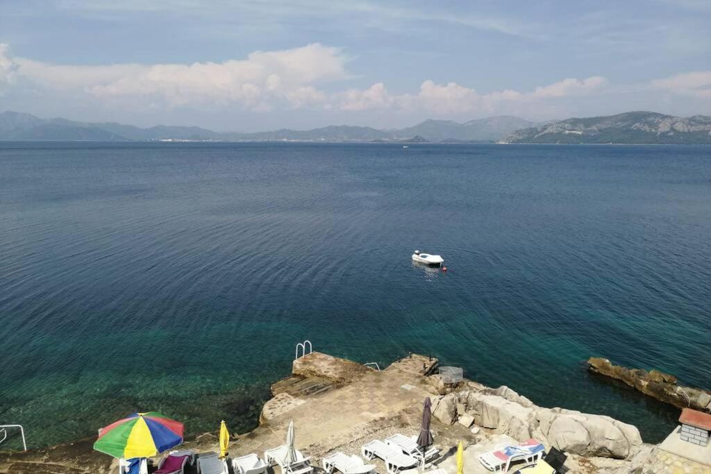 Apartment Lea - Amazing Sea View Sreser Exterior photo